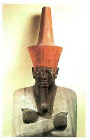Montuhotep faraoiaren estatuaren xehetasuna.<br><br>Estatua hareharri margotuzkoa da, XI. dinastiaren garaikoa.<br><br>